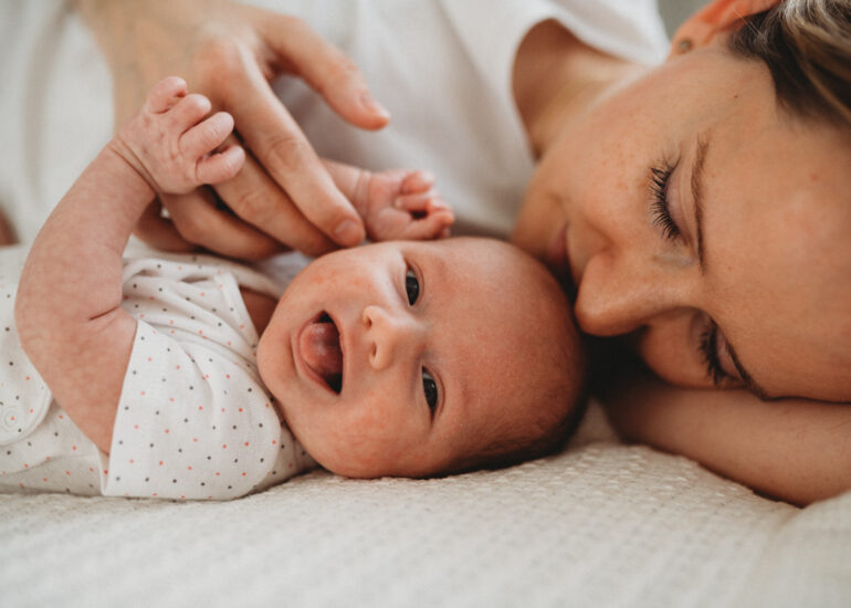 sesja noworodkowa w domu Łódź