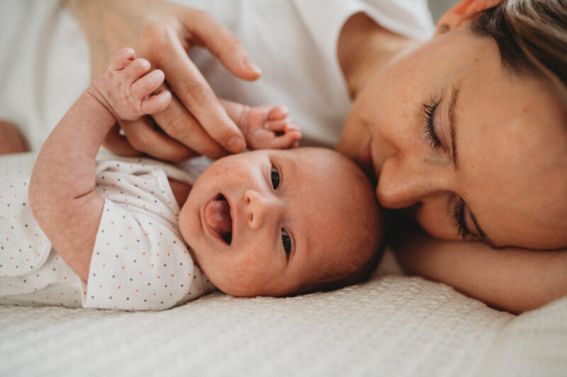 sesja noworodkowa w domu Łódź